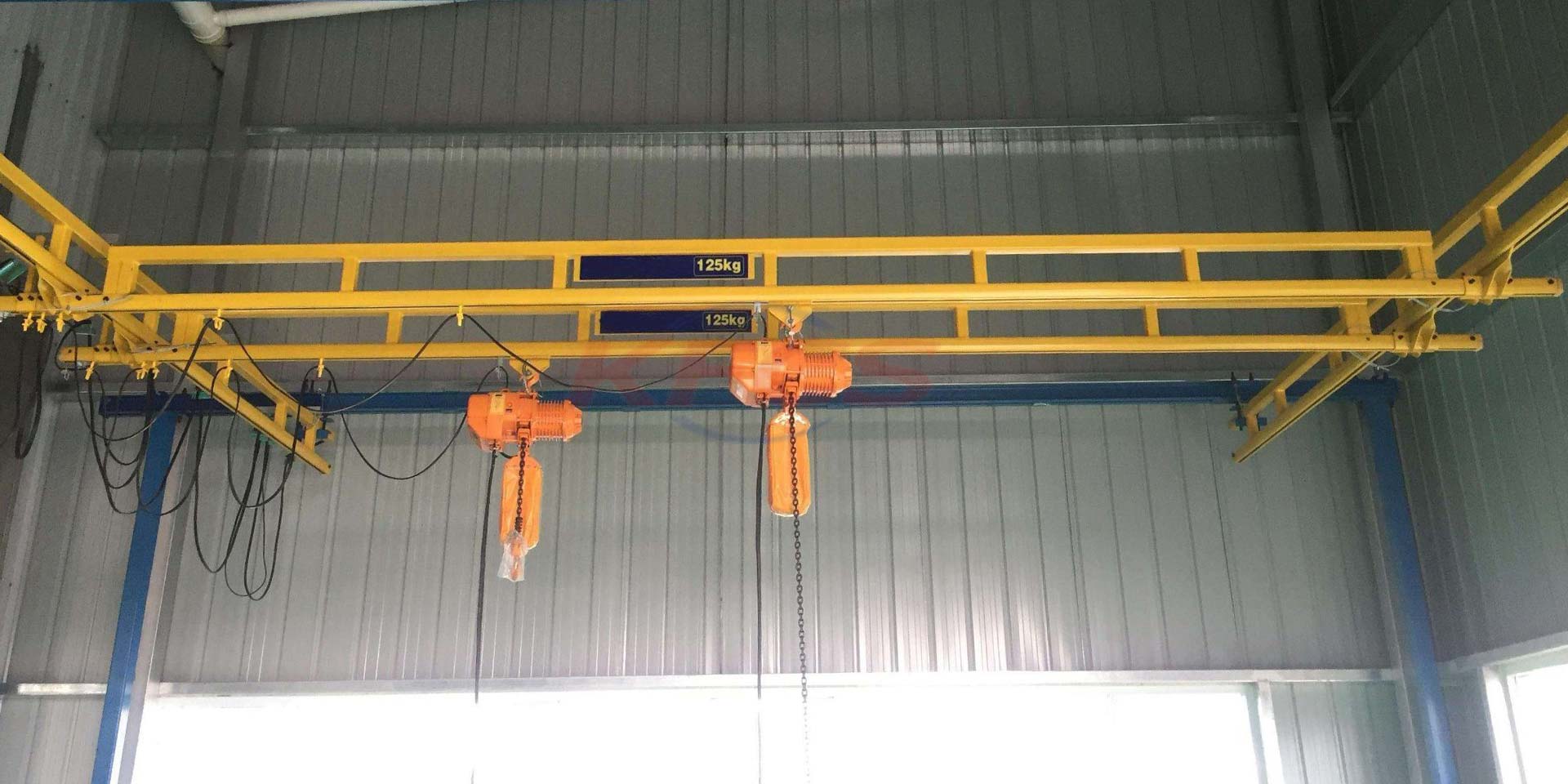 KBK Aluminum Rail Crane